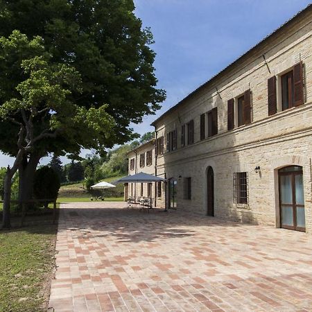 Locanda Di Montegiove Fano Luaran gambar