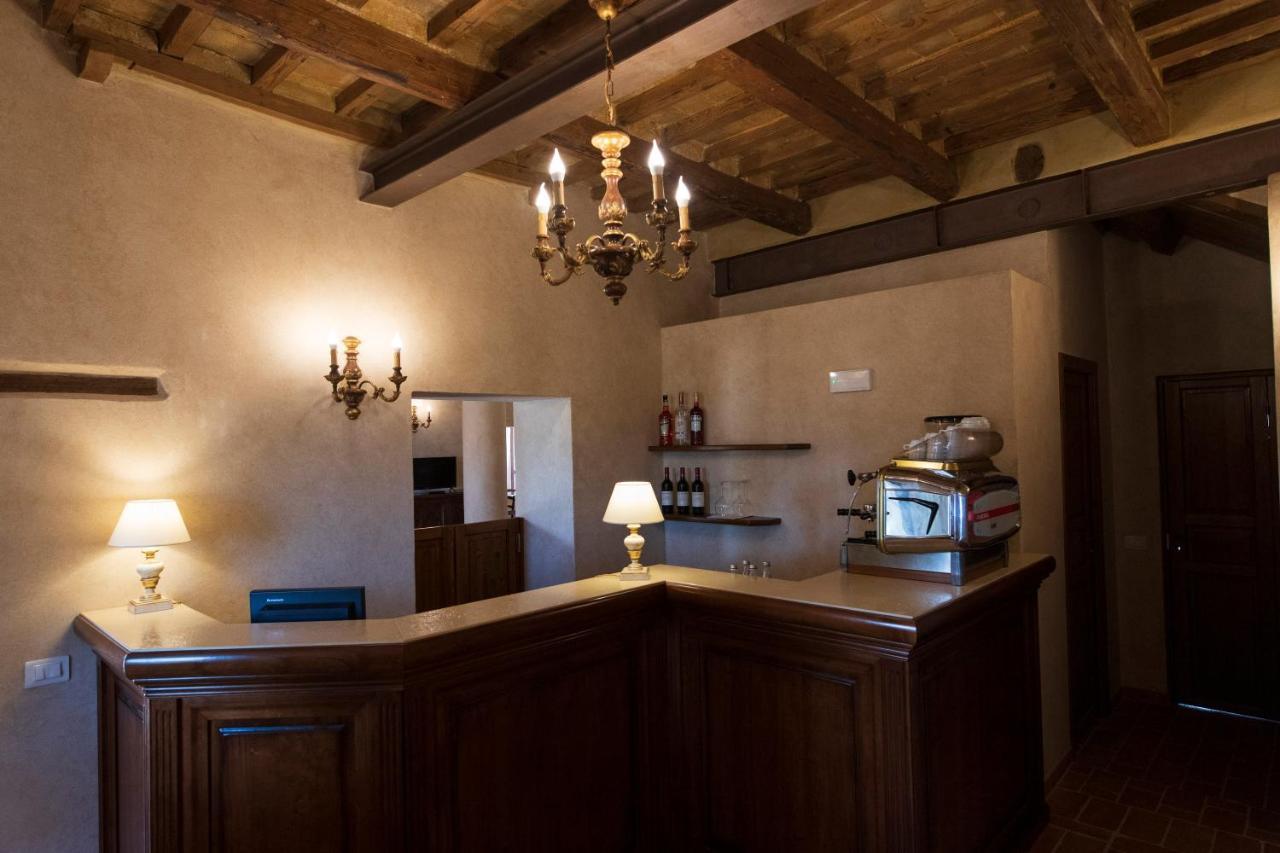 Locanda Di Montegiove Fano Luaran gambar